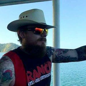 Meet your Posher, Ian